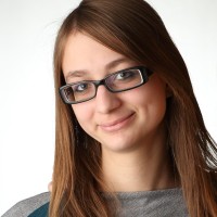 Eszter Mura-Mészáros