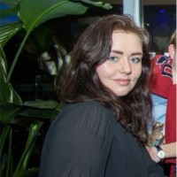 Samantha van der Roest
