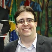 Fabiano Hernandes de Assis