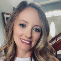 Lindsay Mcnichols