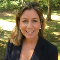 Jennifer Hanus, Aai
