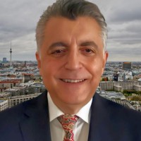 Suat Bakır