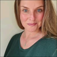 Sandra Jones