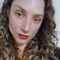 Débora Dovidio
