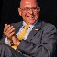 Claudio T Silva