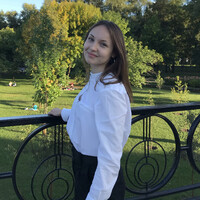 Алина Луговская