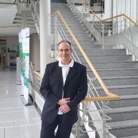 Dirk Schillinger