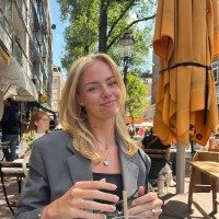 Nina van Eck