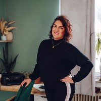 Michelle Wenzel