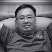 William Lau