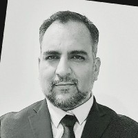 Santiago Reyes