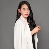 Nina Tang