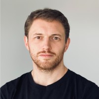 Tom Lewis