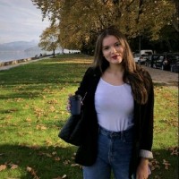 Διώνη Ζωίδη