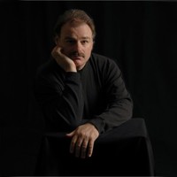 Robert Scott Stanton