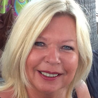 Monique Van Heffen