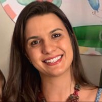 Taísa Resende Sousa