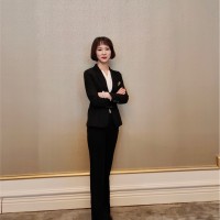 Lisa Zhou