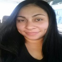 Annie Flores