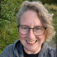 Claire Watts
