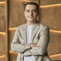Armen Harutyunyan  阿尔蒙·哈鲁秋尼扬