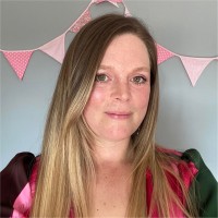 Steph Thomas