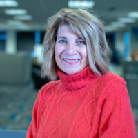 Vicki Larbes