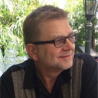 Carl H Ryan