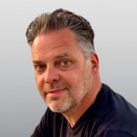 Dirk Bauer