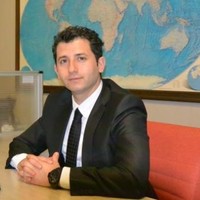 Özer D.