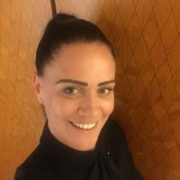 Stephanie Barnes