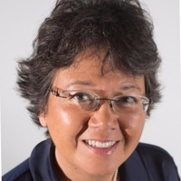 🌎 June Hale  🌏