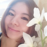 Renee He