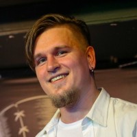 Vadim Tkach