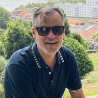 Ernesto S. Aranda Leon