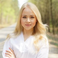 Anna Lang