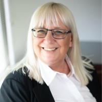 Lisa Tsouris