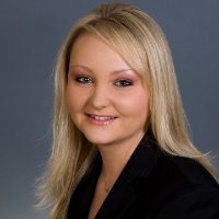 Nicole Lake, Mba