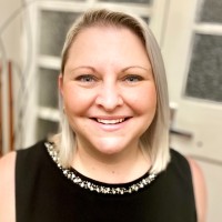 Julia Dobbins