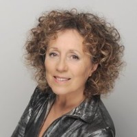 Mireille Dumas