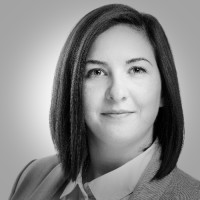 Dr. Julia Bolik