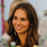 Lauren Theobald