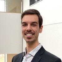 Simon Oliveira