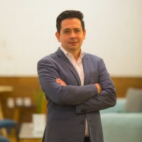 Leon Bucio F.