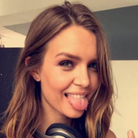 Rebecca Van Belle