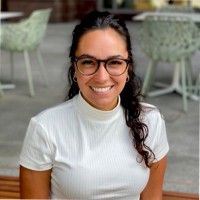 Mariangela Falcon, Lmsw