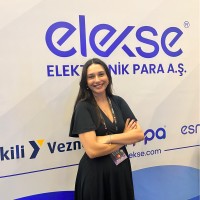 Ozge Albar