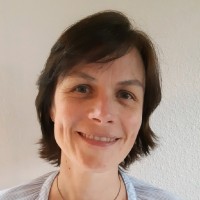 Leslie Ester