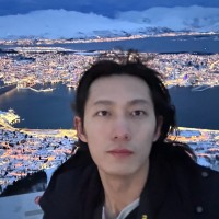 Lucian Zhang