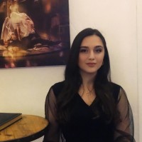 Ayse Nlkrn
